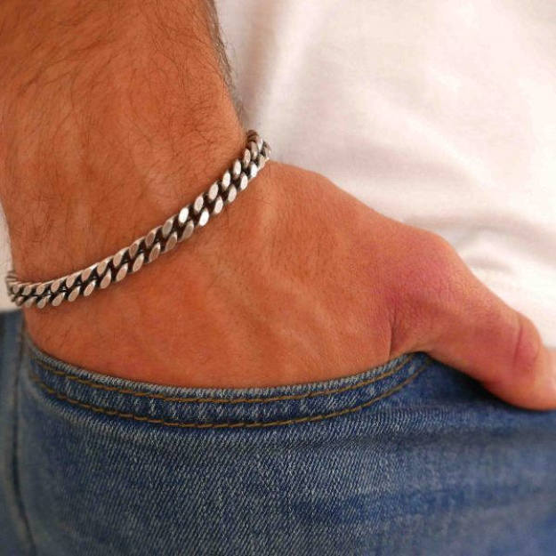 Male chain bracelets